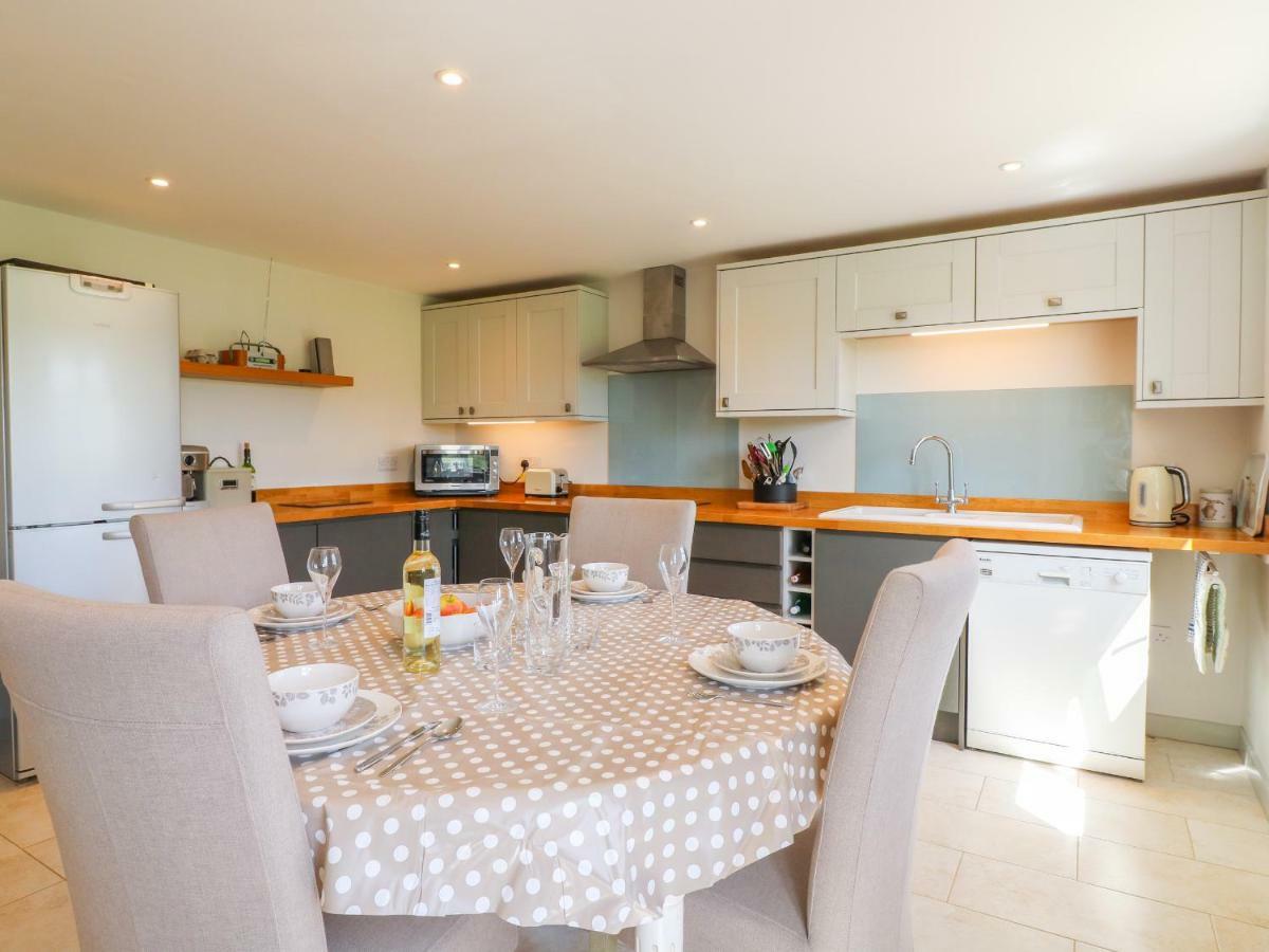 Grooms Cottage Leicester Bagian luar foto